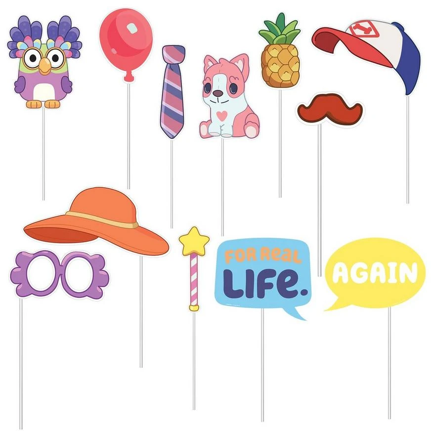 Bluey Paper Photo Booth Kit, 4.6ft X 6.7ft 4 Bluey Paper Photo Booth Kit, 4.6ft X 6.7ft - Image 2