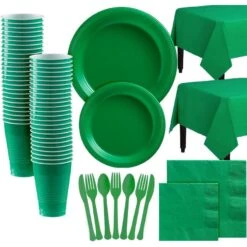 Festive Green Plastic Tableware Kit For 100 Guests